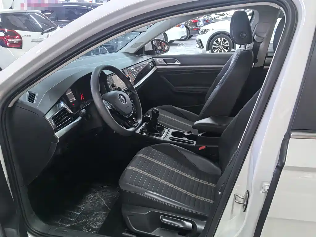 Lavida 2019 1.5L Manual Comfort Edition China VI