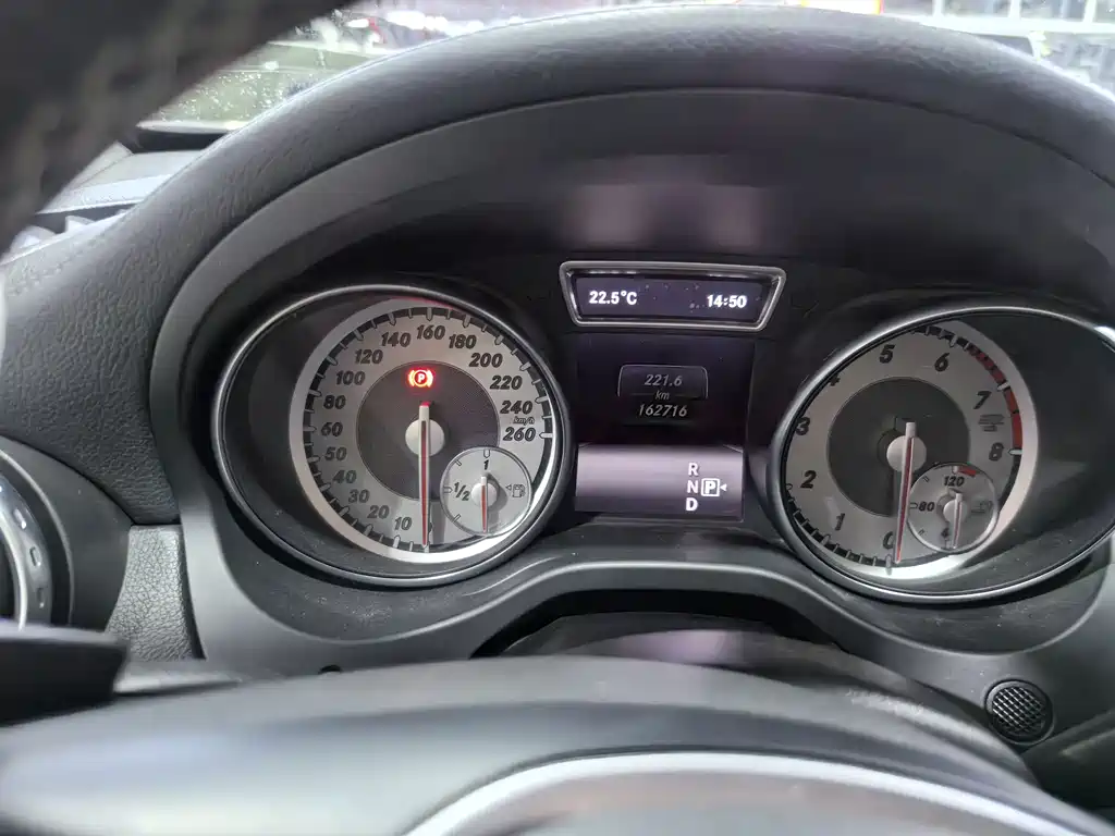 Mercedes-Benz GLA 2016 GLA 220 4MATIC Fashion Edition