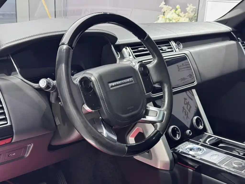 Range Rover 2018 3.0 SC V6 Vogue