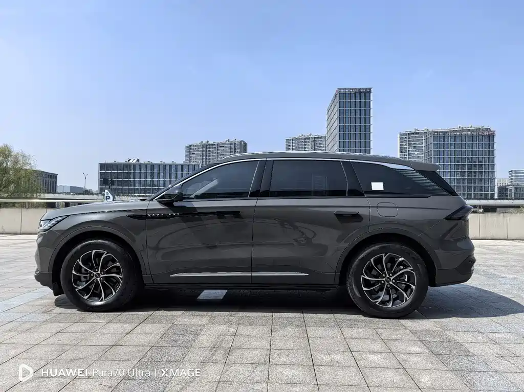 Lincoln Nautilus 2025 2.0T AWD Reserve