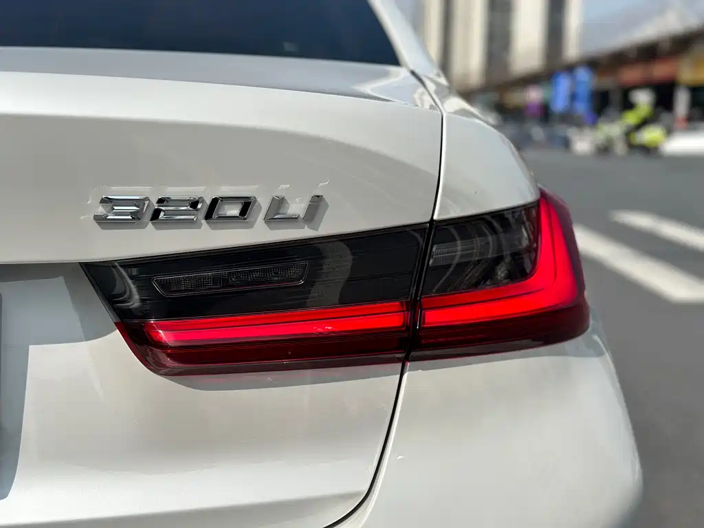 BMW 3 Series 2024 320Li M Sport Package