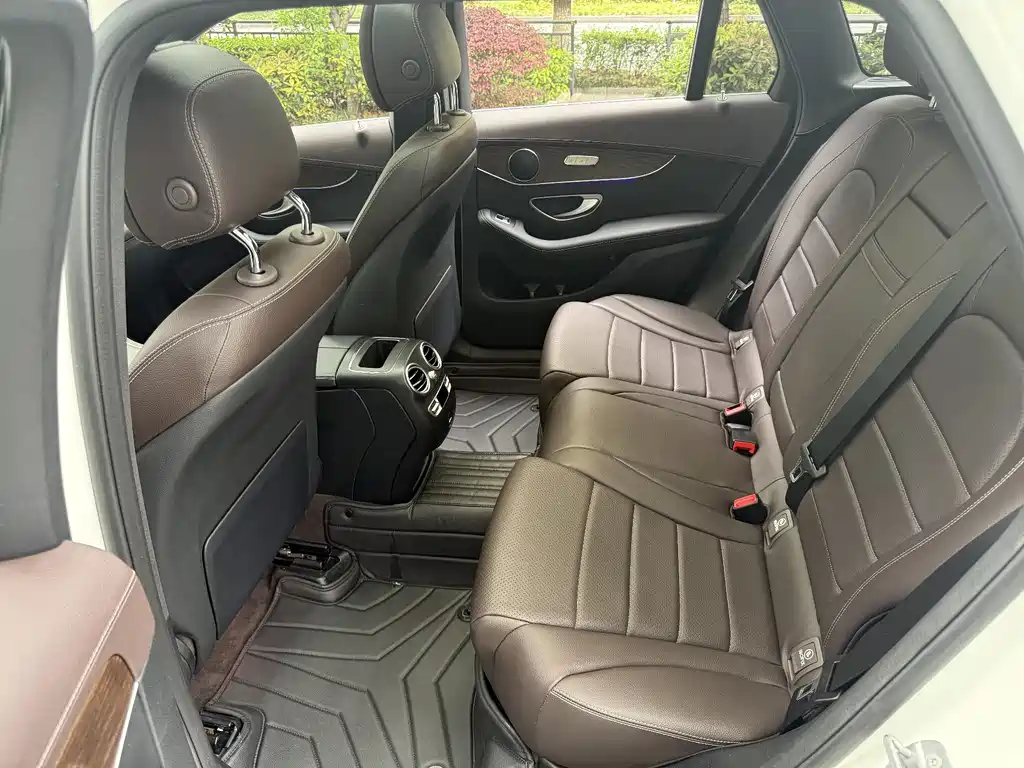 Mercedes-Benz GLC 300 L 4MATIC