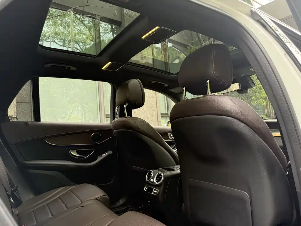 Mercedes-Benz GLC 300 L 4MATIC