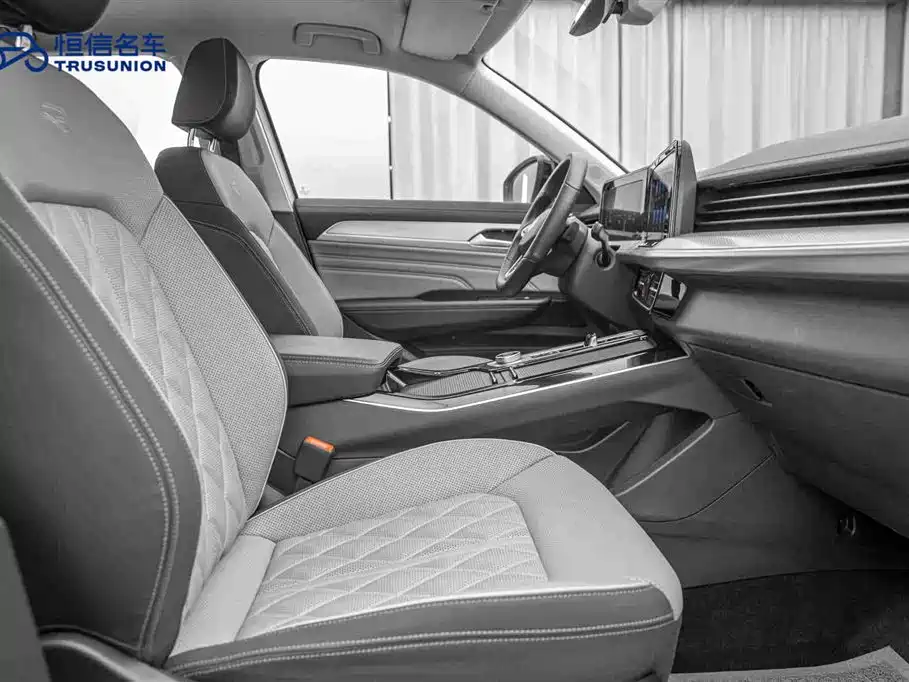 Volkswagen Tavendor 2023 380TSI AWD R-Line Touring Edition