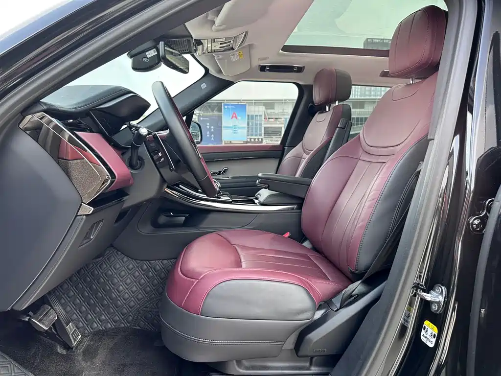 Range Rover Sport 2024 400PS Dynamic SE