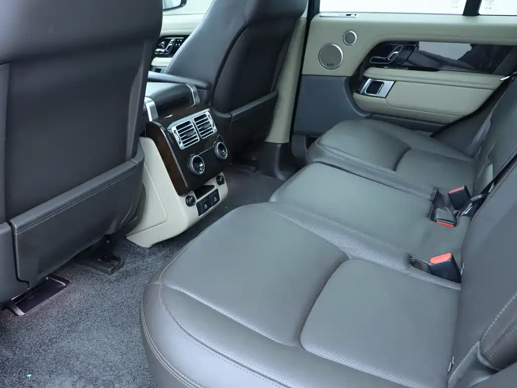 Range Rover 2021 3.0L Inline-6 Autobiography