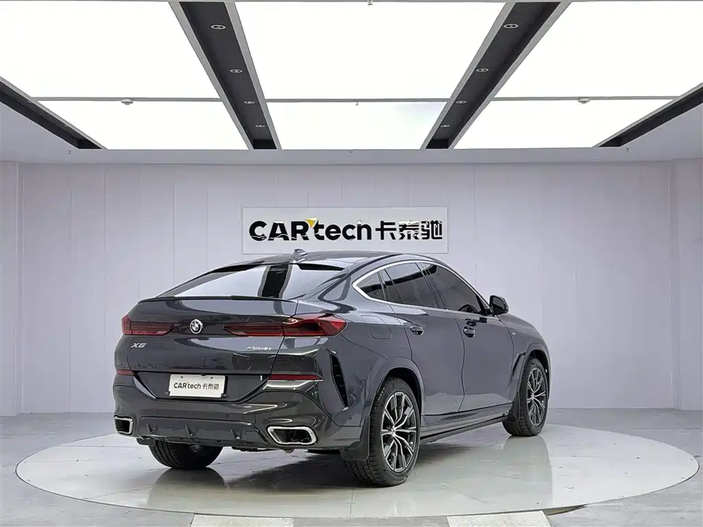 BMW X6 2021 xDrive30i M Sport Package