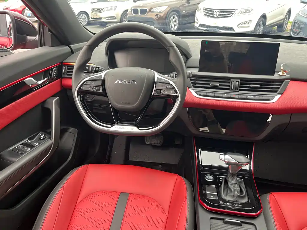 Dongfeng Aeolus Yixuan 2021 230T Automatic Chasing Shadow Knight Edition