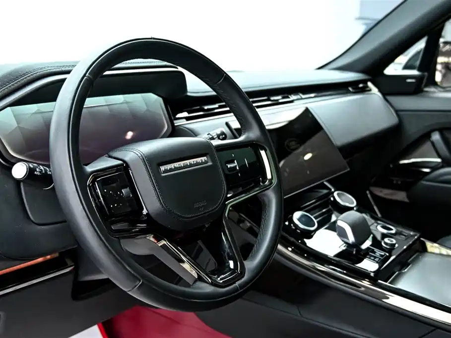 Range Rover Sport 2023 400PS Dynamic SE