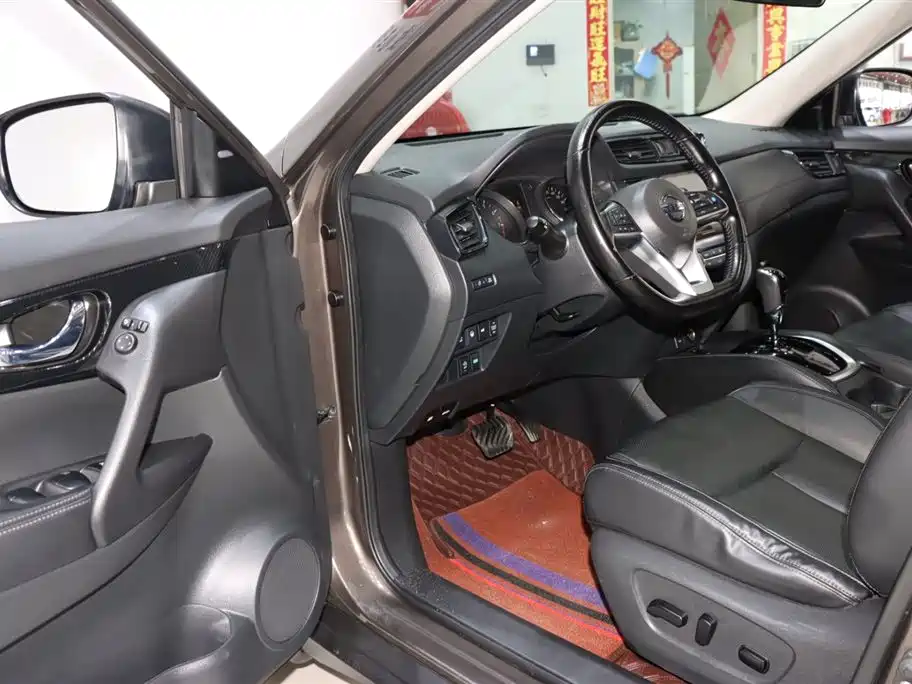 Nissan X-Trail 2020 2.5L XL ITS 3rows CVT 4WD 7-Seater Luxury Navigator Edition