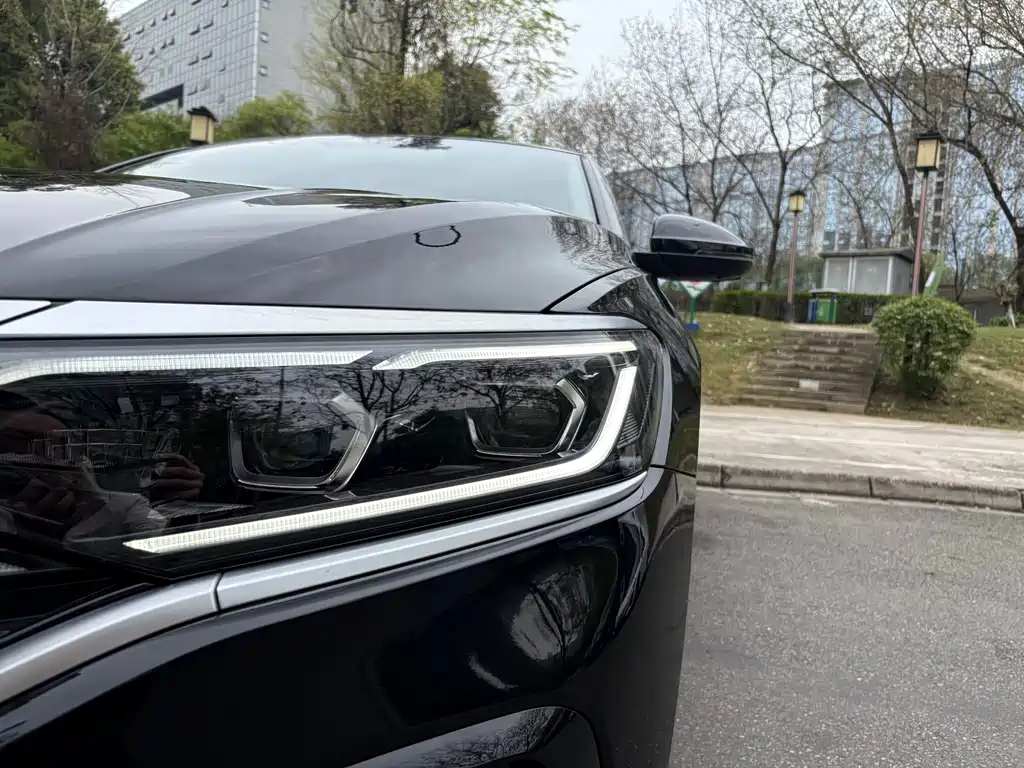 Volkswagen Passat 2024 380TSI Luxury Edition