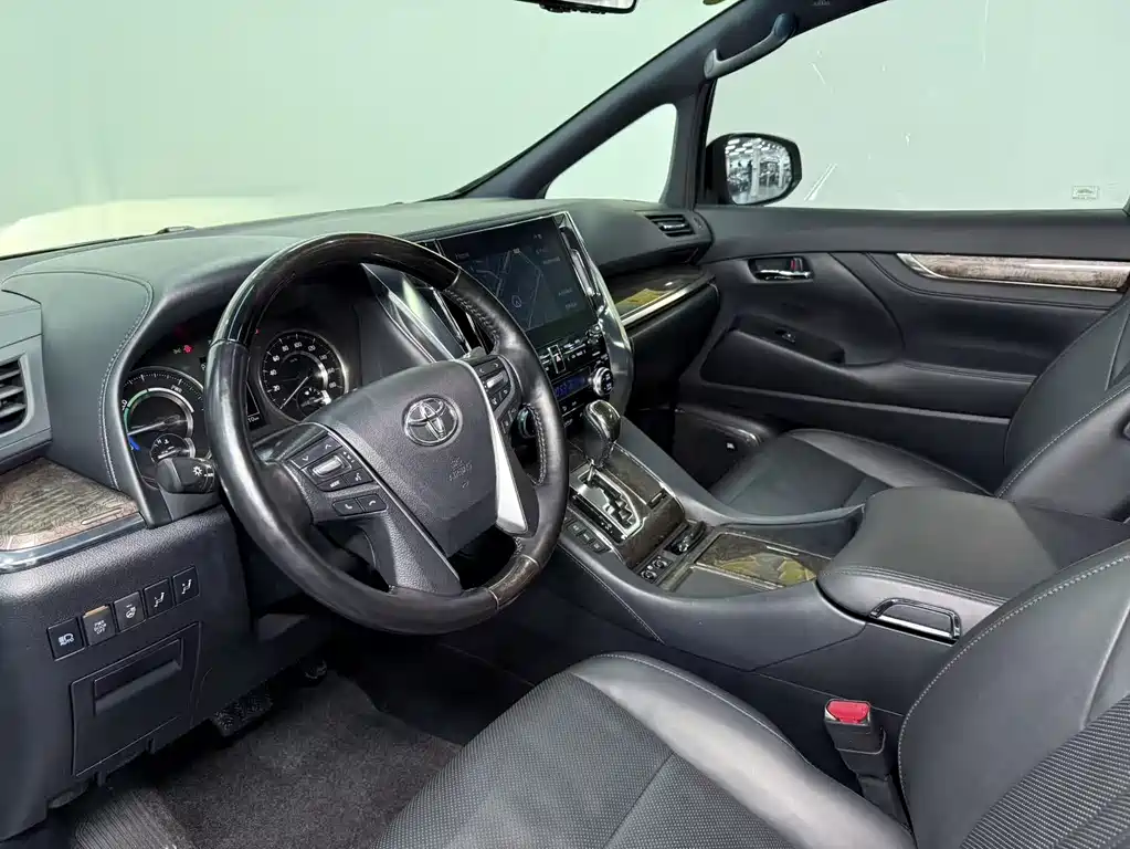 Toyota Vellfire 2021 Crown Hybrid 2.5L HV Premium Edition