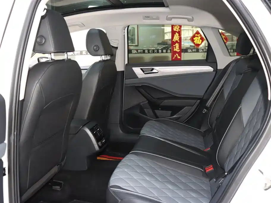 Volkswagen Sagitar 2023 300TSI DSG Beyond Edition