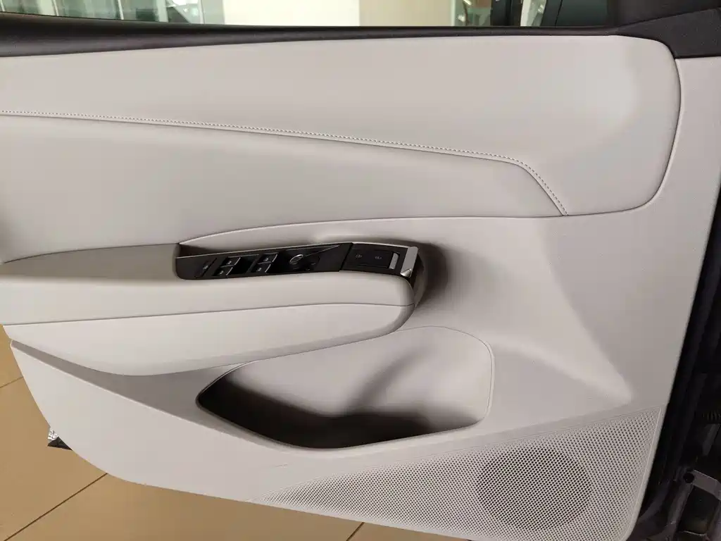 Volkswagen Lavida 2026 Pro 300TSI Starlight Edition