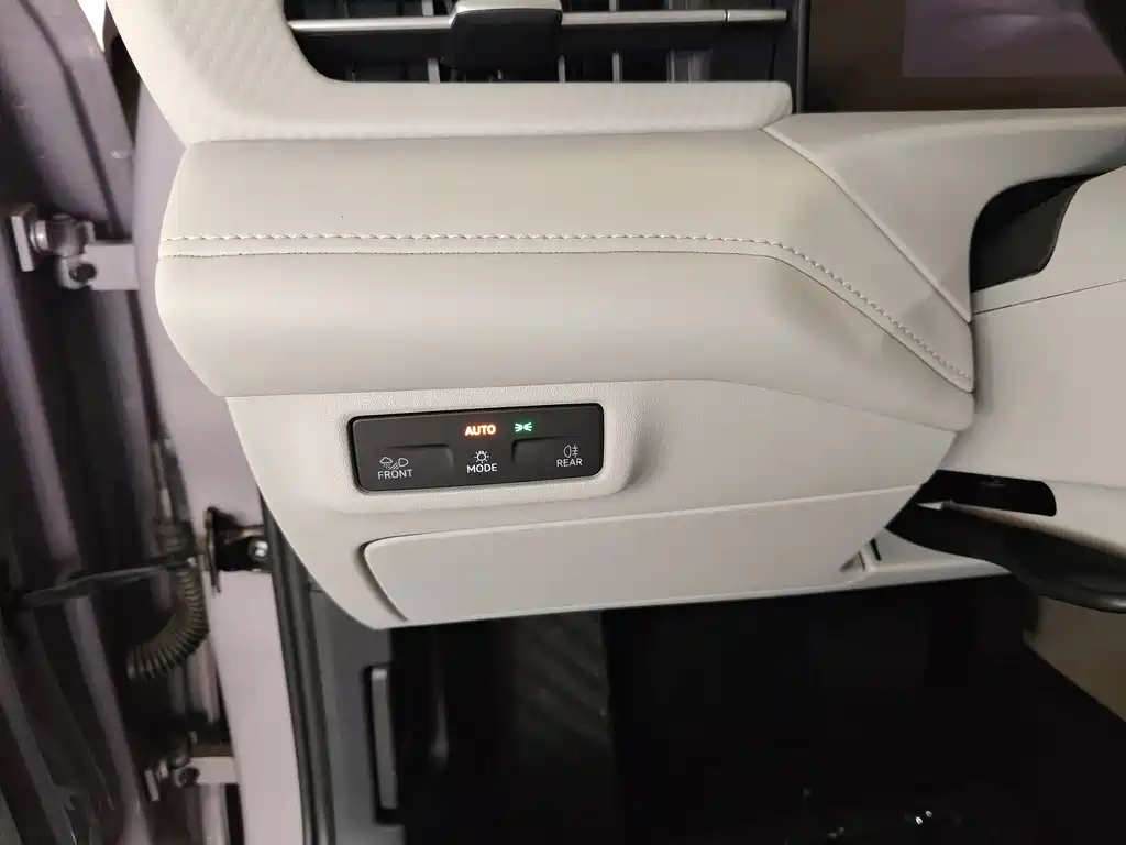 Volkswagen Lavida 2026 Pro 300TSI Starlight Edition