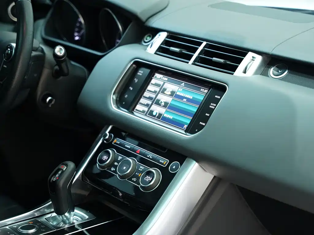 2015 Land Rover Range Rover Sport 3.0 SC V6 HSE