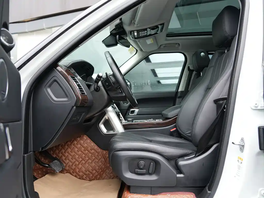 Range Rover 2016 3.0 SC V6 Vogue LWB