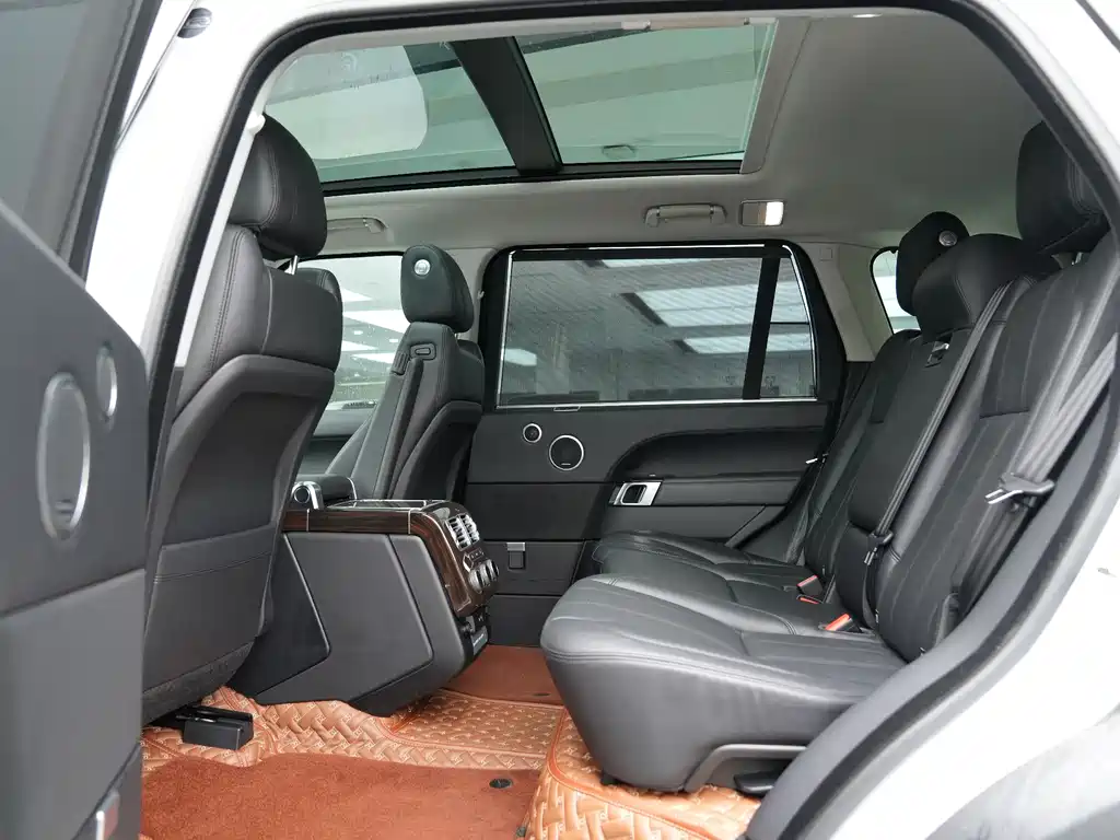 Range Rover 2016 3.0 SC V6 Vogue LWB