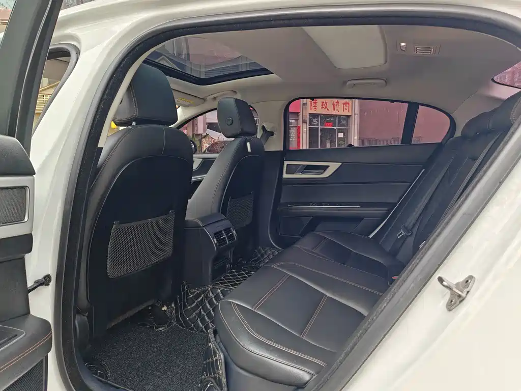 Jaguar XEL 2018 2.0T 200PS Prestige Edition