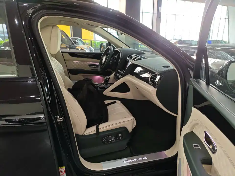 Bentayga 2021 4.0T V8
