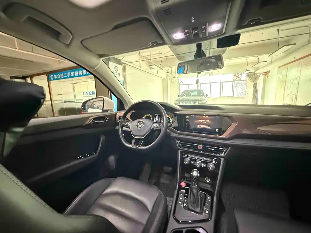 Volkswagen Tharu 2020 280TSI FWD Luxury Plus China VI