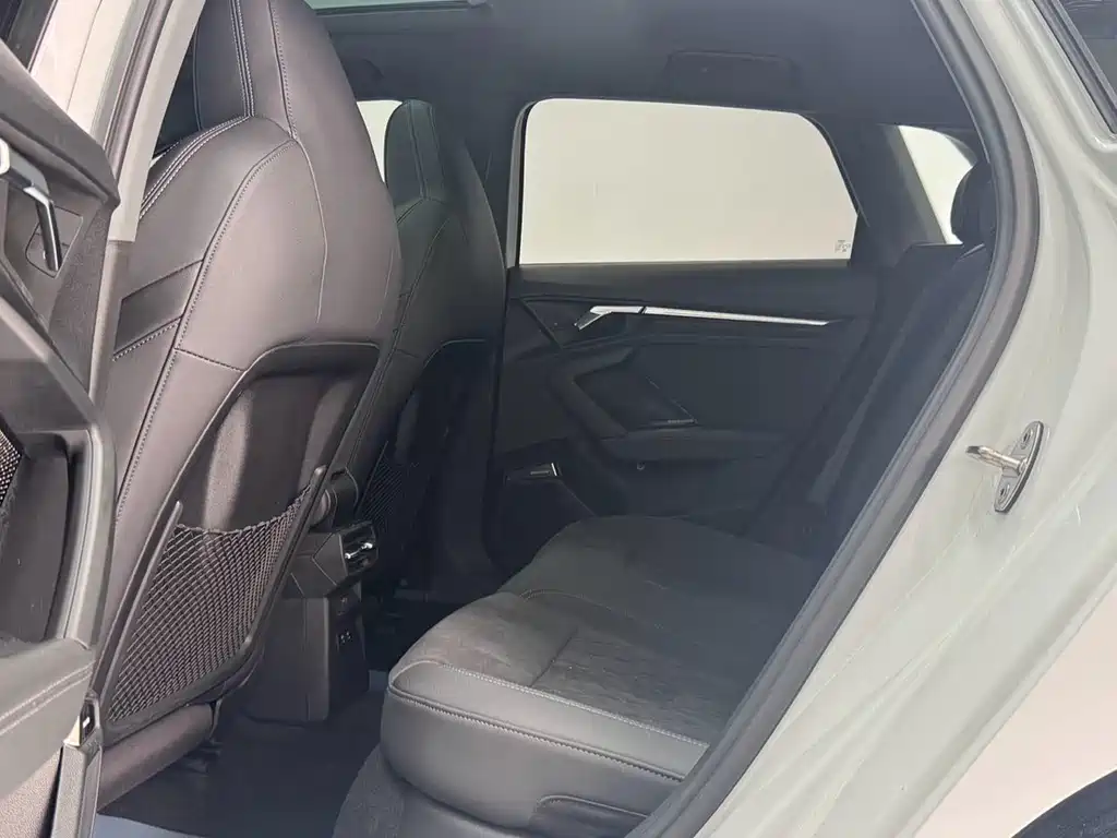 Audi A3 Sportback 35 TFSI Luxury Sport 2021