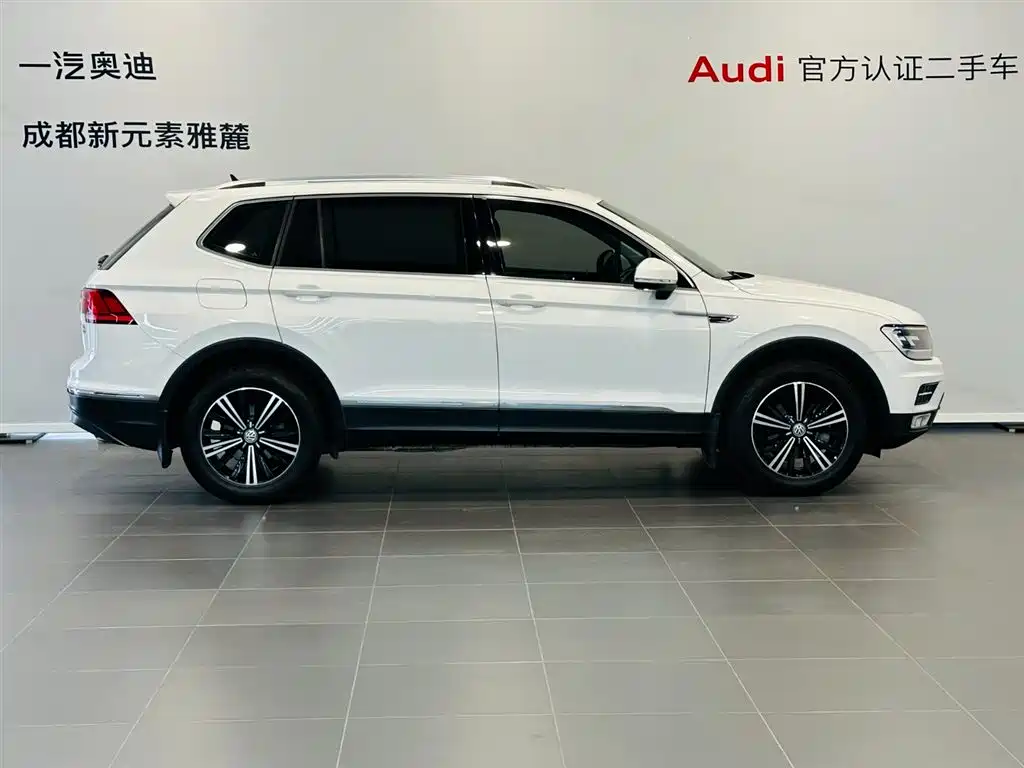 Tiguan L 2019 330TSI Automatic FWD Panorama Comfort Edition China VI