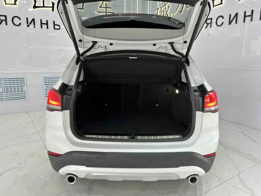 BMW X1 2022 sDrive20Li Fashion Edition