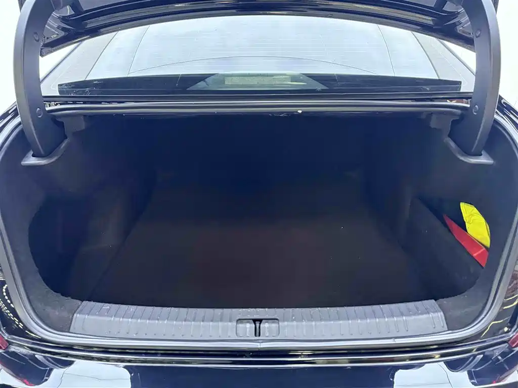 Volkswagen Passat 2022 330TSI Highline