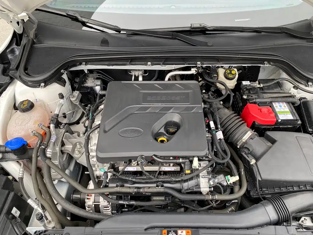 Ford Focus 2021 Hatchback EcoBoost 180 Automatic Fengchao Edition
