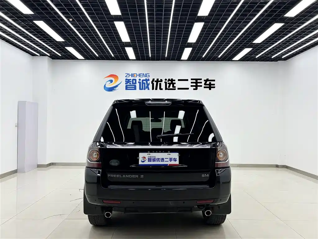 Land Rover Freelander 2 2013 2.0T Si4 SE Gasoline Version
