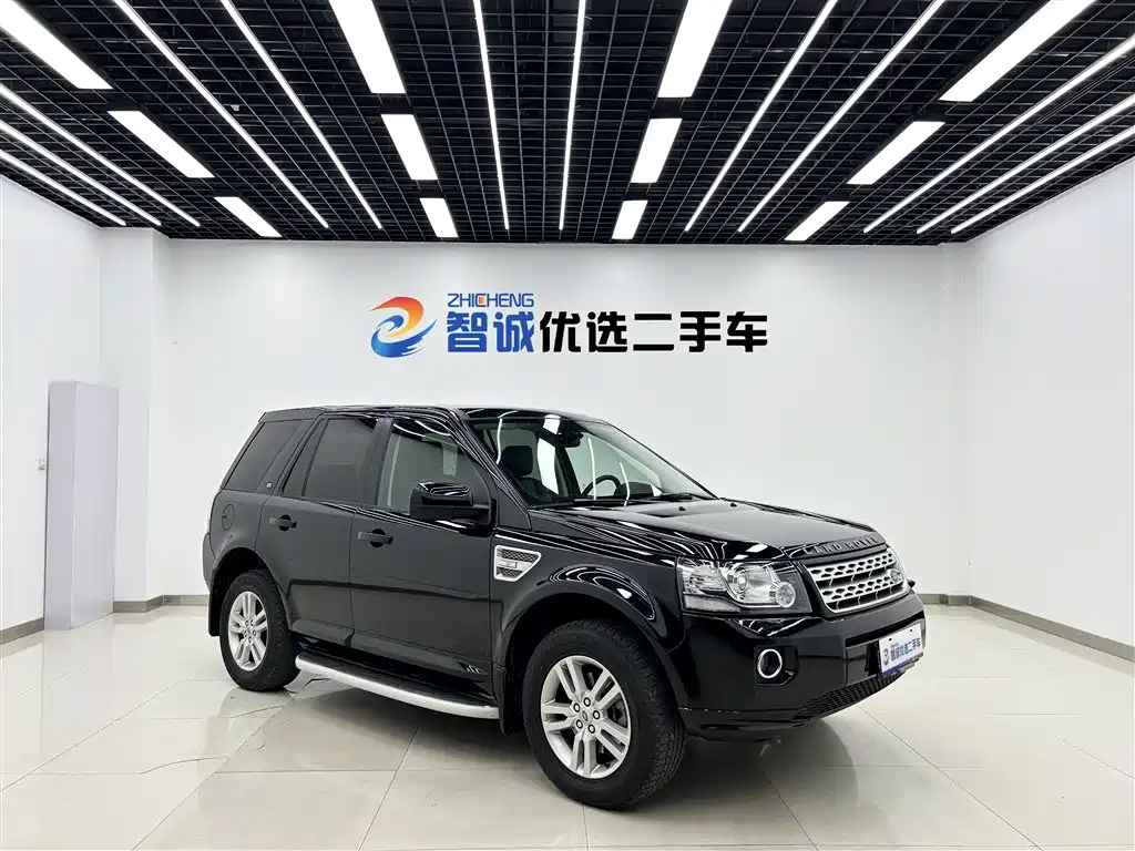 Land Rover Freelander 2 2013 2.0T Si4 SE Gasoline Version