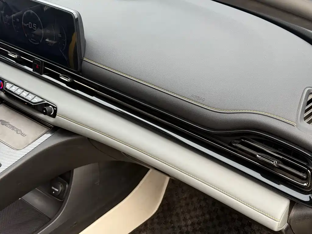 Trumpchi Empow 2021 270T DCT J15 Edition