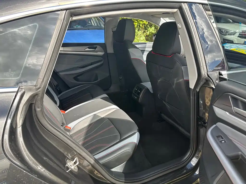 Volkswagen Lamando L 2023 280TSI DSG Cool Spicy Edition