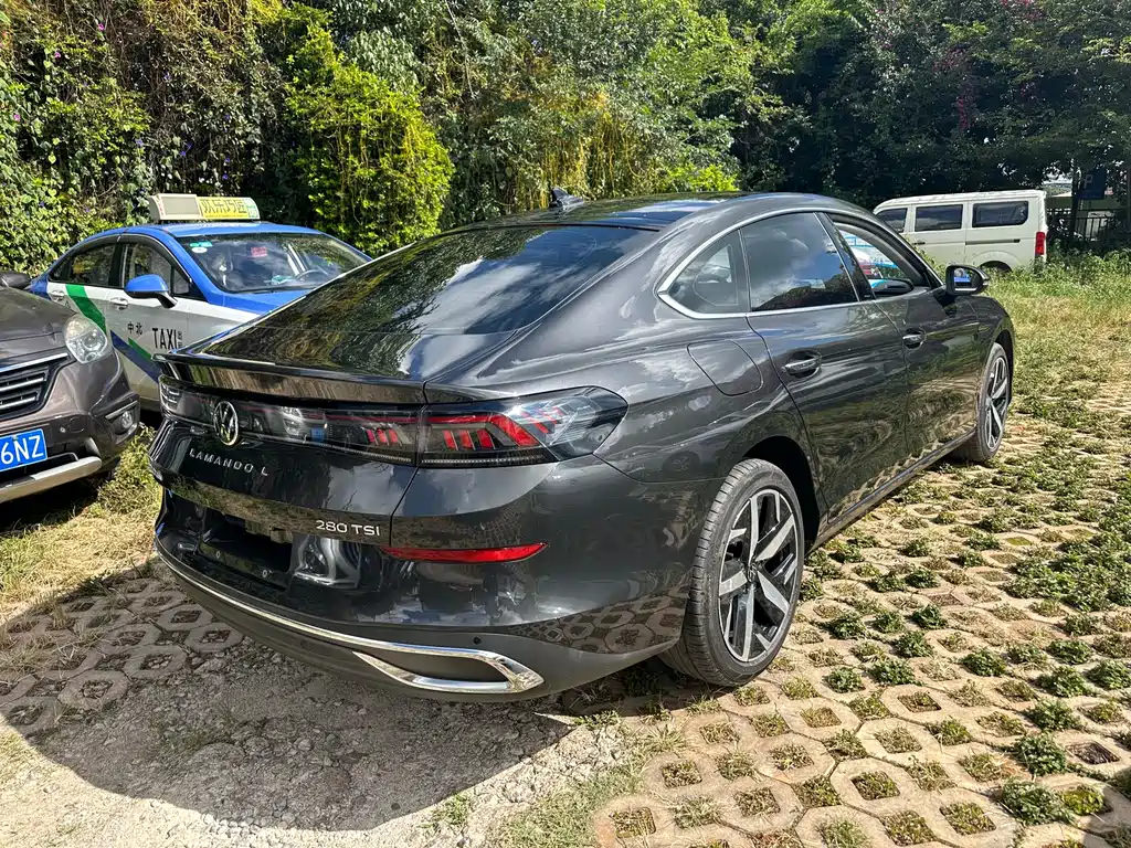 Volkswagen Lamando L 2023 280TSI DSG Cool Spicy Edition