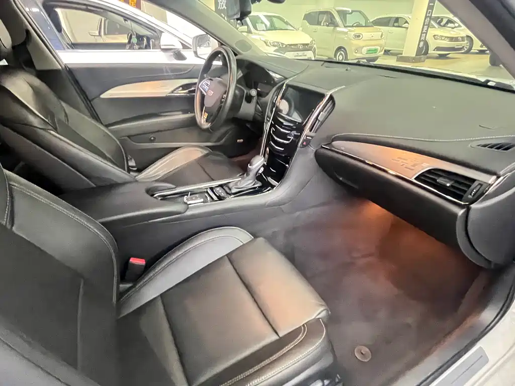 Cadillac ATS-L 2017 28T Fashion Trim