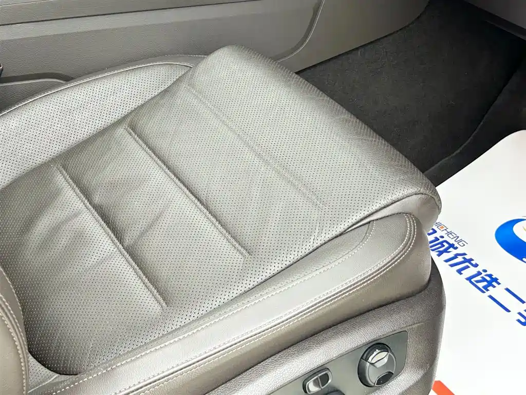 Volkswagen Touareg 2017 3.0 TSI