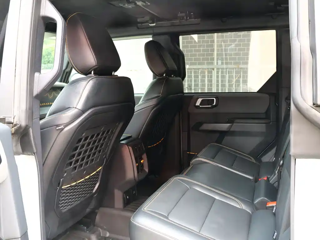 Ford Bronco 2024 2.3T Badlands