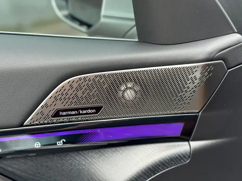 BMW 5 Series 2024 530Li Leading Edition Luxury Package