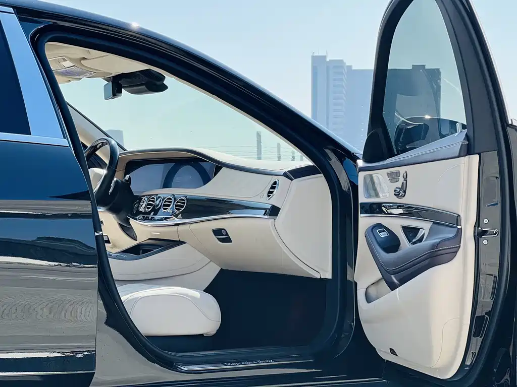 Mercedes-Maybach S-Class 2018 S 560 4MATIC