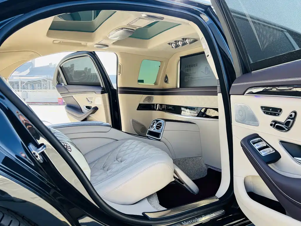 Mercedes-Maybach S-Class 2018 S 560 4MATIC