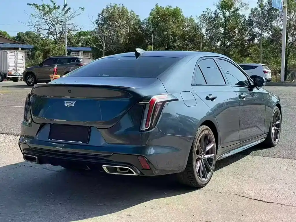 Cadillac CT4 2020 28T Fashion Edition