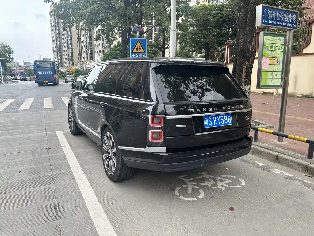 Range Rover 2016 3.0 SC V6 Vogue LWB
