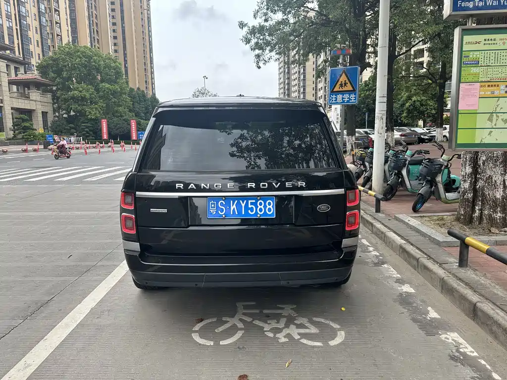 Range Rover 2016 3.0 SC V6 Vogue LWB