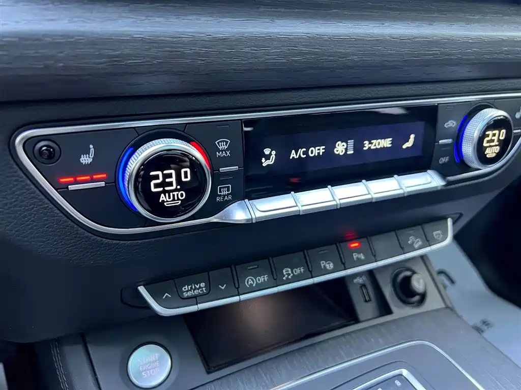 Audi Q5L 2020 45 TFSI Exclusive Elegance