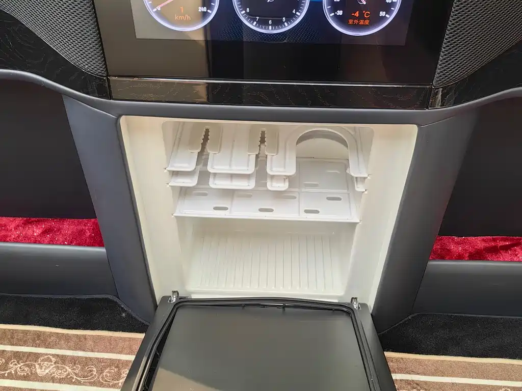 GAC Trumpchi M8 2021 Master Series 390T Four-Seat Yuzun Edition