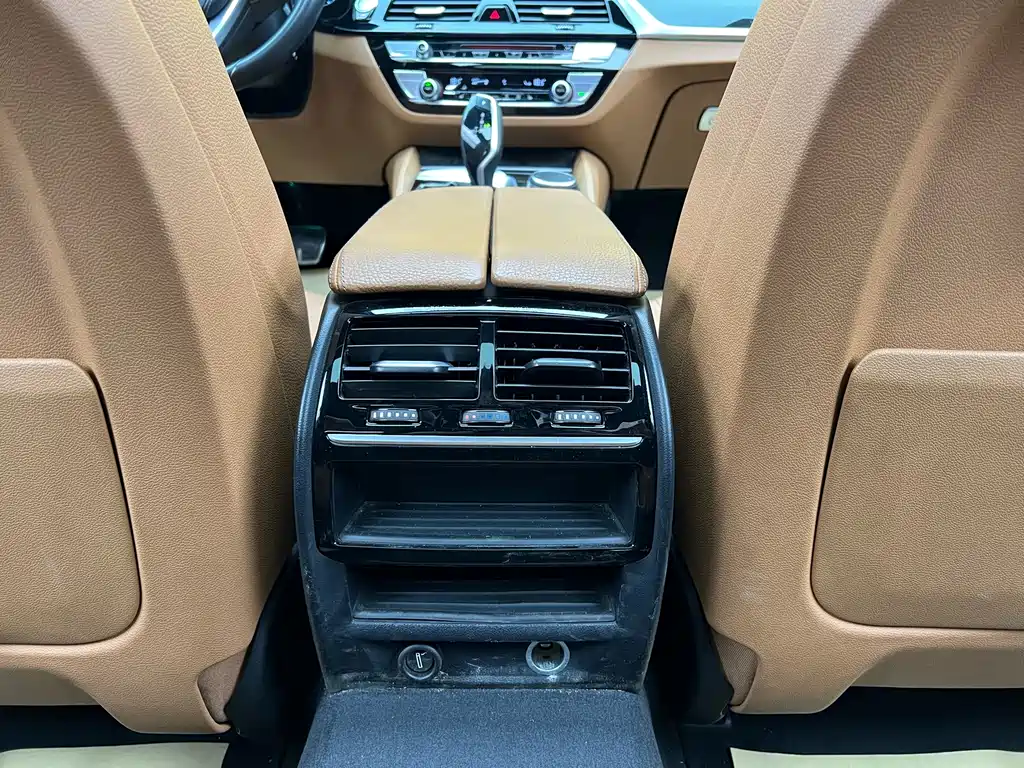 BMW 5 Series 2018 Facelift 530Li Leading Edition M Sport Package