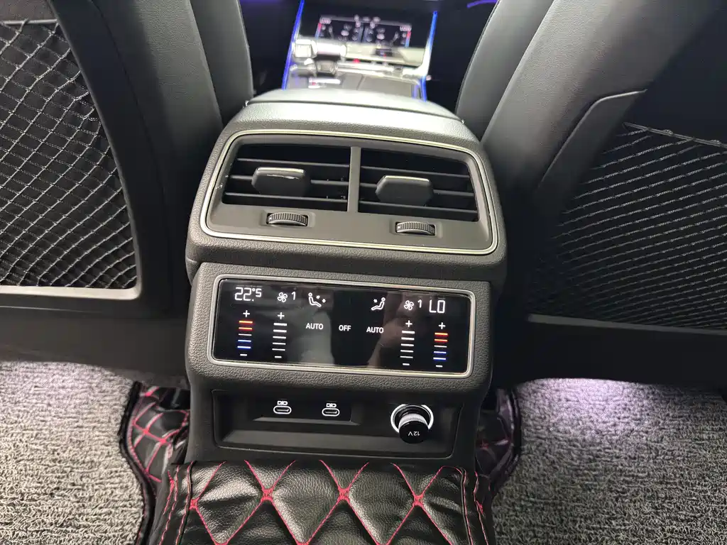 Audi A6L 2024 45 TFSI臻选动感型