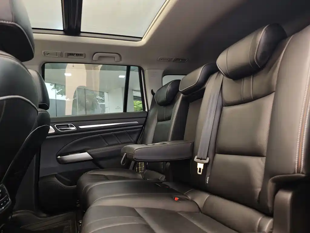 GAC Trumpchi GS8 2020 390T FWD Luxury Smart Connect Edition (7-Seater)