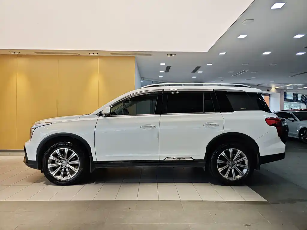GAC Trumpchi GS8 2020 390T FWD Luxury Smart Connect Edition (7-Seater)